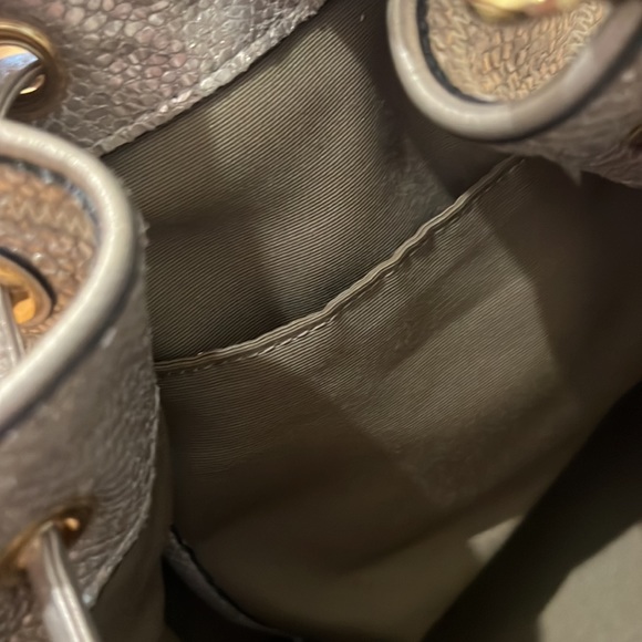 Milly gold bucket bag - Picture 9 of 10